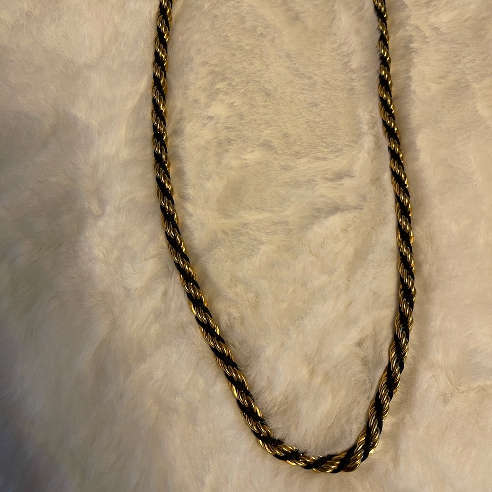 Gold Rope Chain - Picture 3 of 4